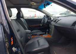 2004 NISSAN MAXIMA SE
