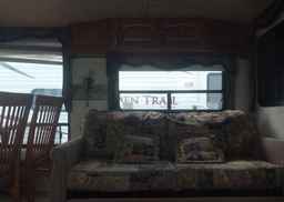 2010 KEYSTONE 5th wheel cougar
