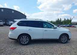 2014 NISSAN PATHFINDER S