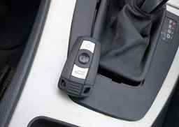 2006 BMW 323 I