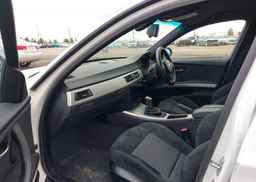 2006 BMW 323 I