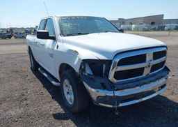 2013 RAM 1500 SLT