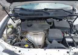 2010 TOYOTA CAMRY SE