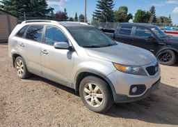 2013 KIA SORENTO LX