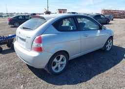 2011 HYUNDAI ACCENT SE