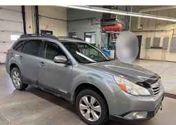 2010 SUBARU OUTBACK 2.5I PREMIUM