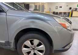 2010 SUBARU OUTBACK 2.5I PREMIUM