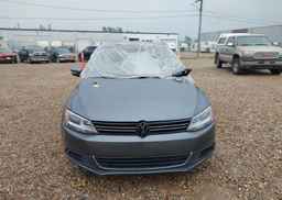 2011 VOLKSWAGEN JETTA SE