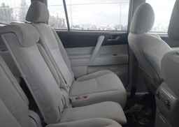 2013 TOYOTA HIGHLANDER PLUS