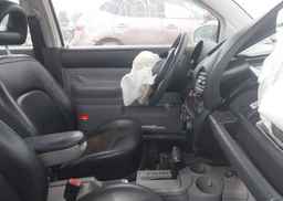 2001 VOLKSWAGEN NEW BEETLE GLS