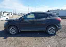 2020 NISSAN QASHQAI S
