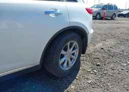 2008 INFINITI FX35