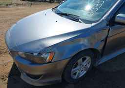 2014 MITSUBISHI LANCER ES