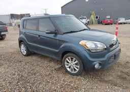 2013 KIA SOUL +