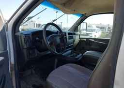 2006 GMC SAVANA CUTAWAY G3500
