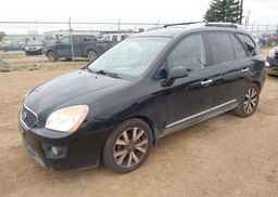 2011 KIA RONDO