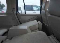 2006 FORD EXPLORER LIMITED