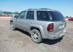 2004 CHEVROLET TRAILBLAZER LS