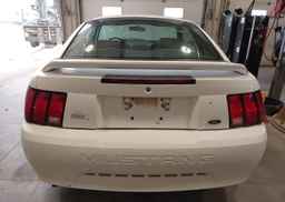 2000 FORD MUSTANG