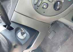 1998 FORD ESCORT LX