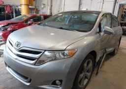 2016 TOYOTA VENZA XLE