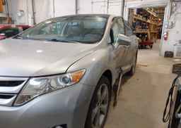2016 TOYOTA VENZA XLE