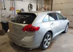 2016 TOYOTA VENZA XLE