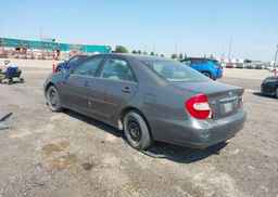 2004 TOYOTA CAMRY LE
