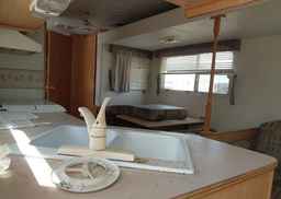 2001 STARCRAFT 31SKS.