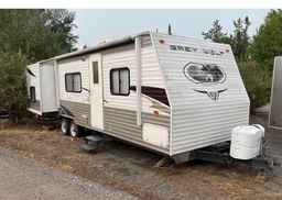 2010 TRAILER GREY WOLF..