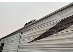 2010 TRAILER GREY WOLF..