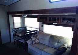 2013 HEARTLAND TRAILER 5TH WHEEL