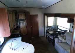 2013 HEARTLAND TRAILER 5TH WHEEL