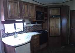 2013 HEARTLAND TRAILER 5TH WHEEL