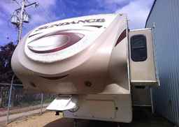 2013 HEARTLAND TRAILER 5TH WHEEL