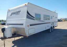 2004 KEYSTONE HORNET