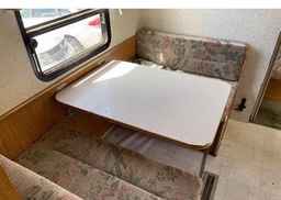 1998 HEARTLAND 25A