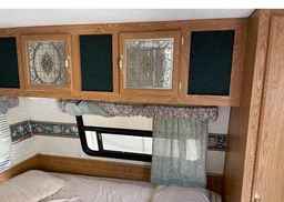 1998 HEARTLAND 25A