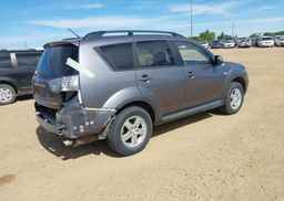 2011 MITSUBISHI OUTLANDER ES