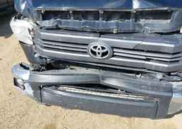 2014 TOYOTA TUNDRA DOUBLE CAB SR