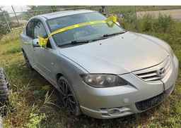 2005 MAZDA 3 S