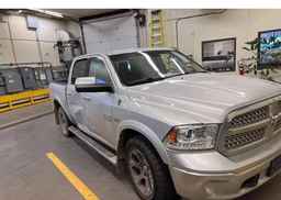 2013 RAM 1500 LARAMIE