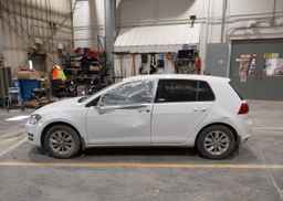 2016 VOLKSWAGEN GOLF S