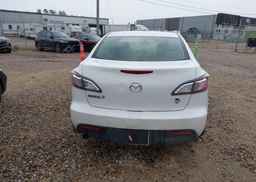 2010 MAZDA MAZDA3