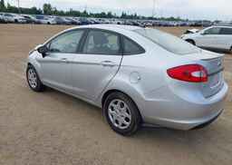 2013 FORD FIESTA SE