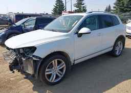 2014 VOLKSWAGEN TOUAREG V6 TDI