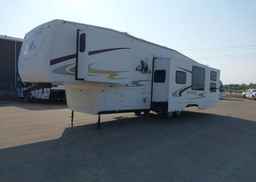 2008 FOREST RIVER INC. SILVERBACK 36L5S