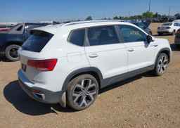 2022 VOLKSWAGEN TAOS SEL