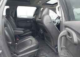 2011 CHEVROLET TRAVERSE LT