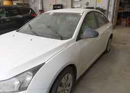 2012 CHEVROLET CRUZE LS